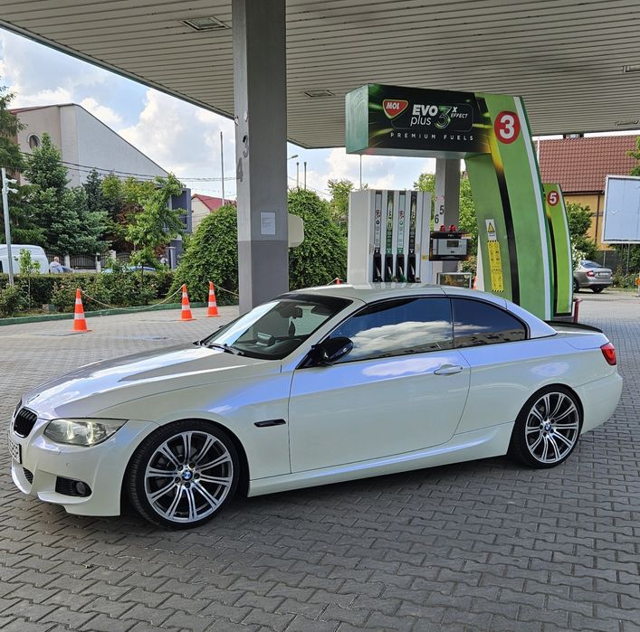 BMW Seria 3 Cabrio E93  2008, Alb Perlat, Pachet M, 124.000 km reali,
