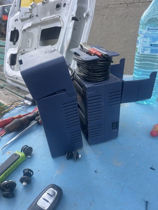 Мощни компресорчета за помпане на гуми 300w