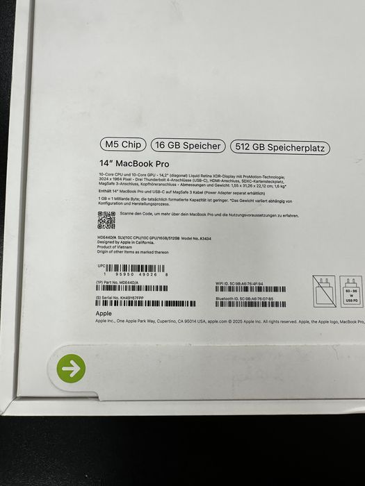 MacBook Pro M5 14’’ inch 512GB 16GB RAM нов запечатан