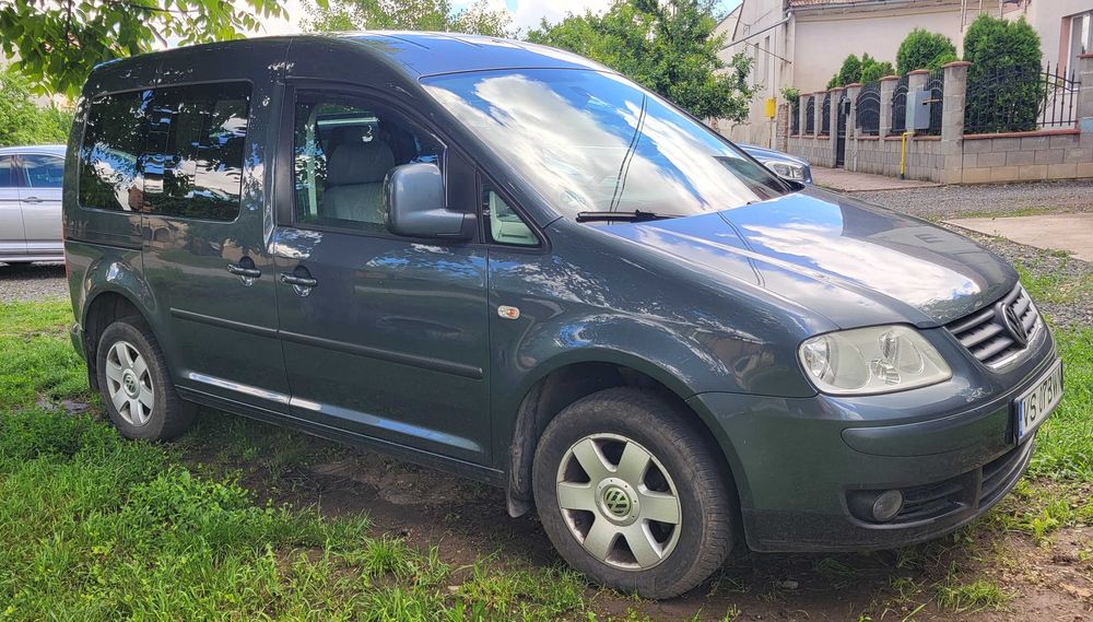 VOLKSWAGEN Caddy