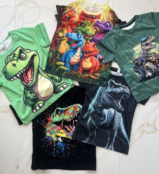 Тениски с динозаври