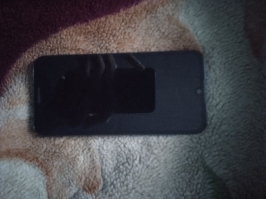 Продаю хуавей ю 5 срочно