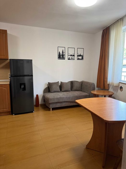 Двустаен апартамент под наем - кв. Лозенец, София