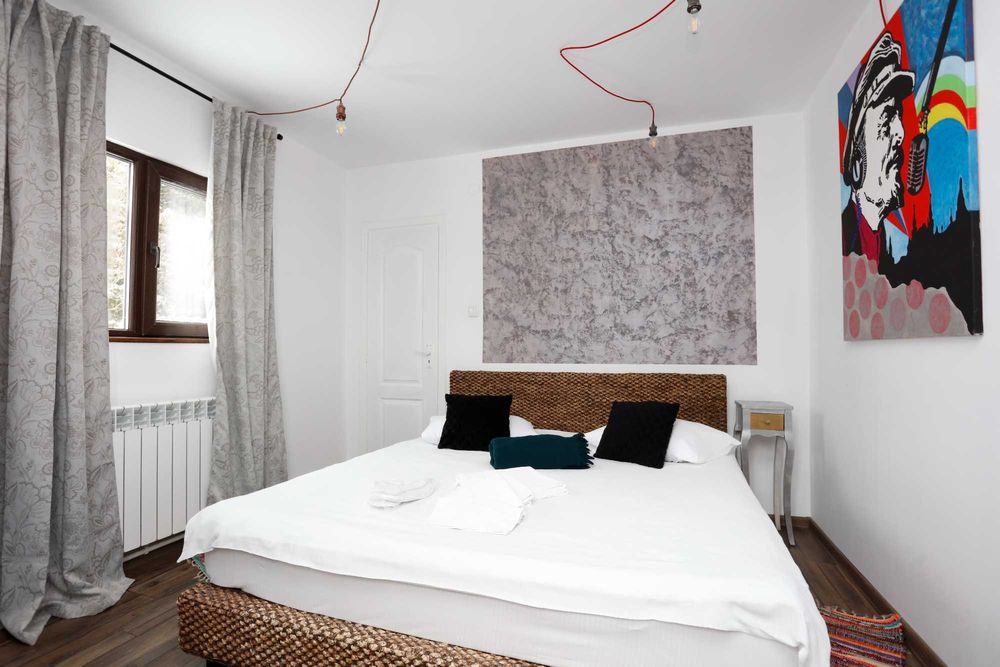 Cazare Busteni (Caraiman Hive)