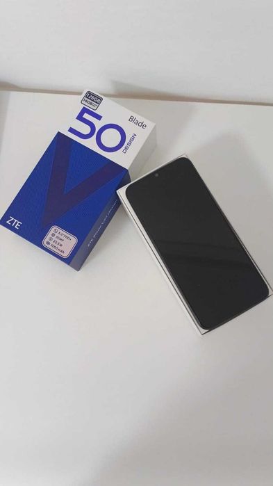 Телефон ZTE Blade