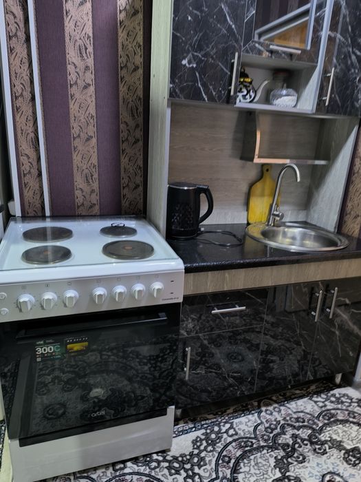 2х. Ком квартиру Сергели Спутнике 6.  1/2 в деревянном доме 35.000 у.е