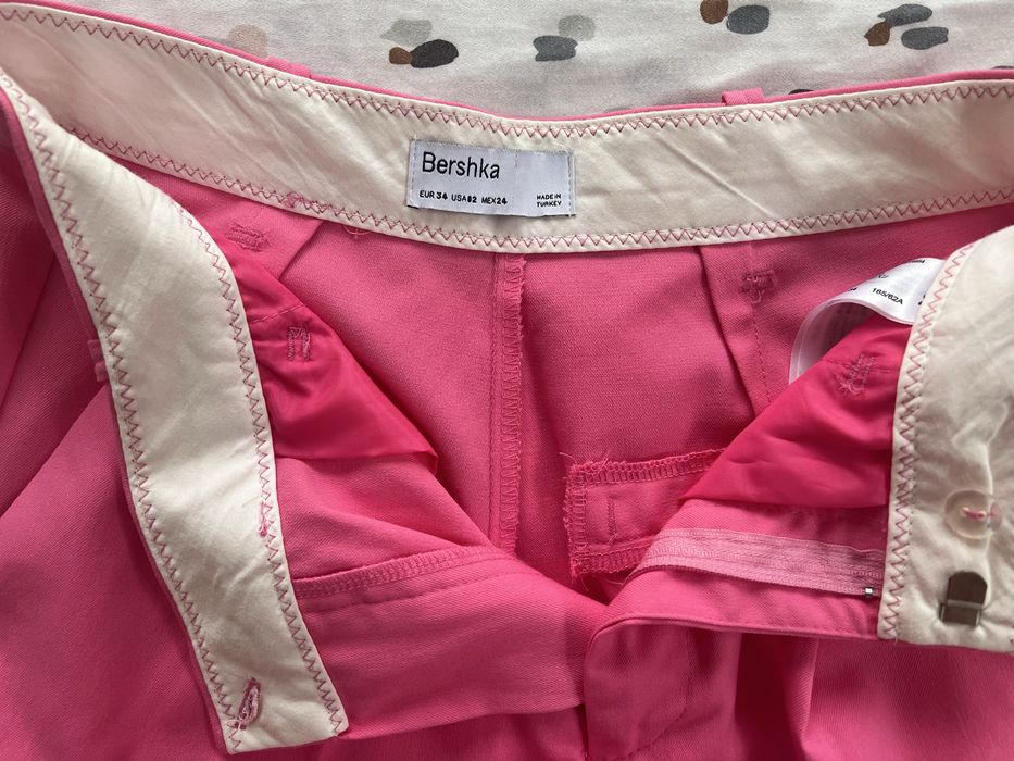 Дамски розов панталон Bershka