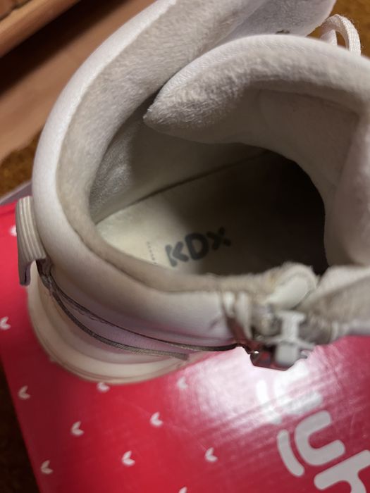 Кроссовки высокие демисезонные