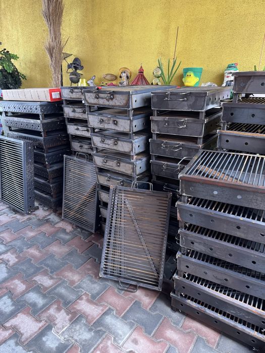 Gratar pentru camping cu carbuni marime 40x30cm/ 50x38 / 60x40/ 70x50