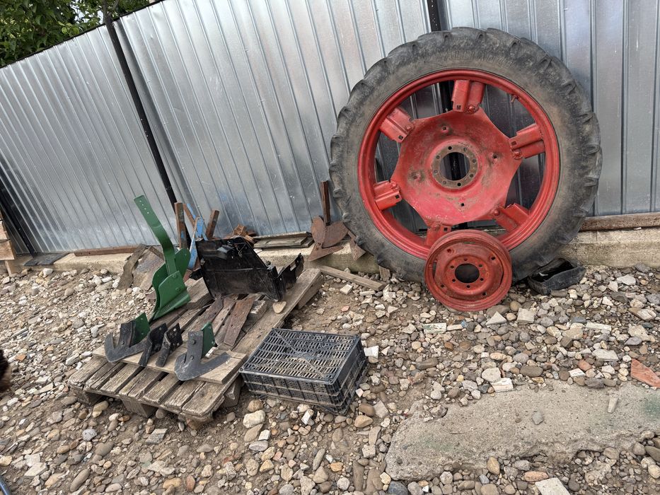 Piese tractor 445
