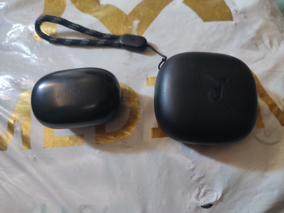 Наушники беспроводные Anker soundcore p 20 и Mifa X 19