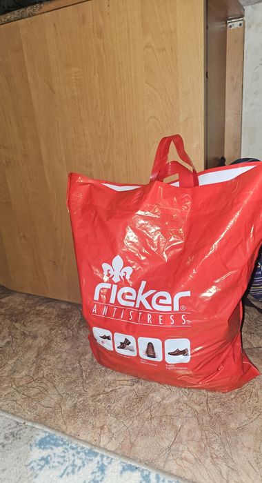 (Разгрузка гардероба) Продам пол большого пакета вещей, женские M,L