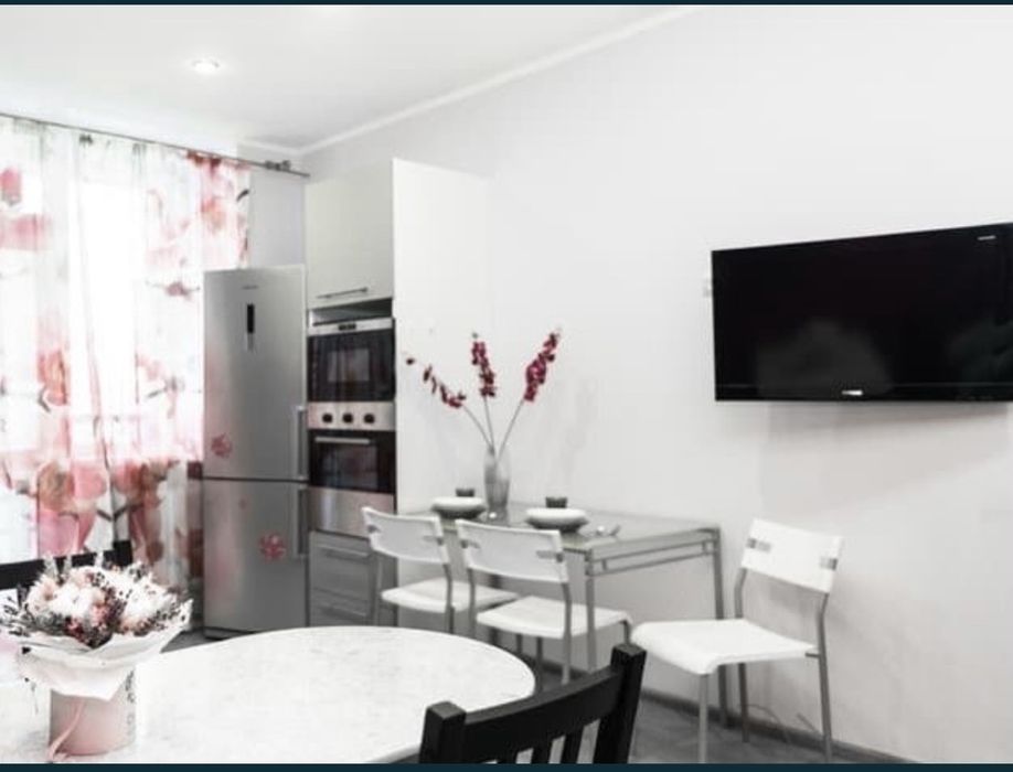 ЛЮКС двушка по Абдирова Час/ночь/сутки