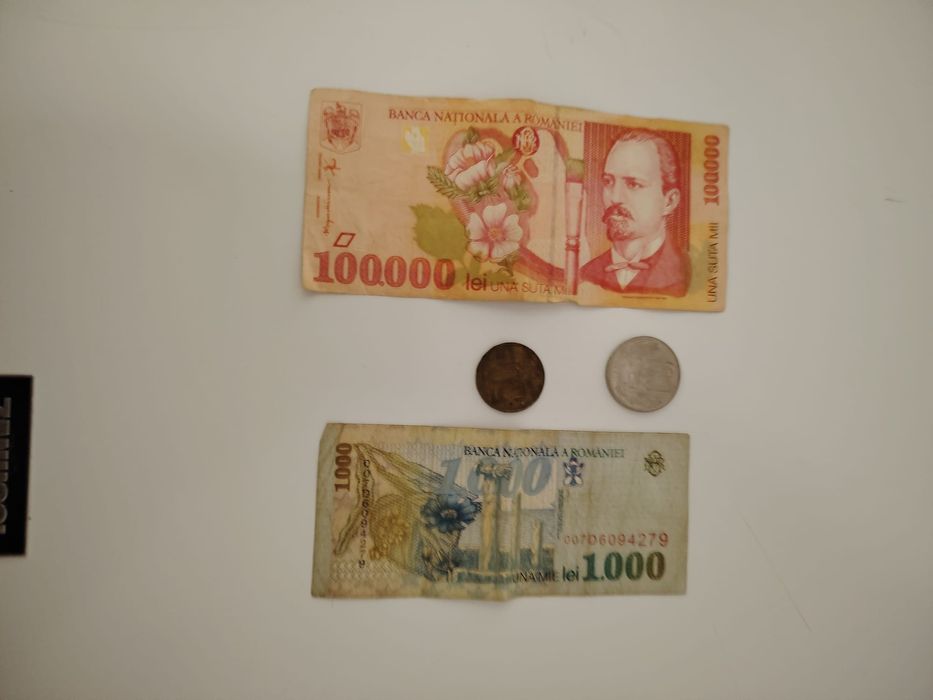 Bancnote și monede de vânzare din ani 90