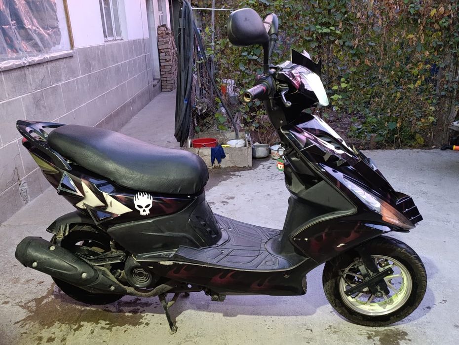 Мопед  скутер б/у обмен есть !