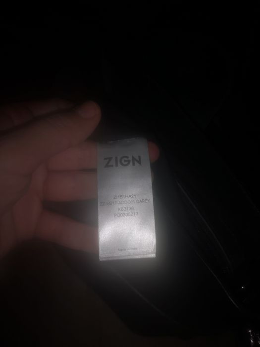 Черна кожена дамска чанта ZIGN