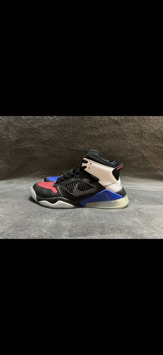 Nike Air Jordan Mars 270 Top 3