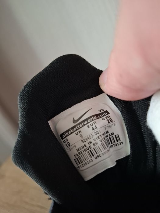 Nike Vapormax plus маратонки 44 номер.