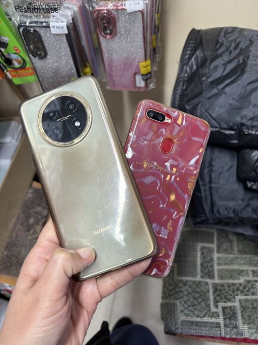 Сотовые телефоны