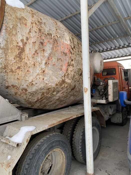 Автобетоносмеситель