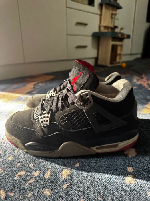 Продам зимние кросовки