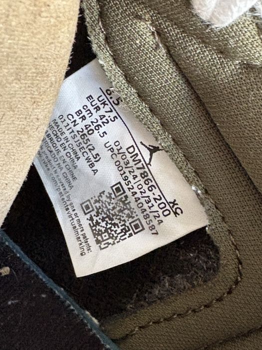 Nike x Travis Scott Air Jordan 1 Low OG Medium Olive | EU 42 | Отлично състояние
