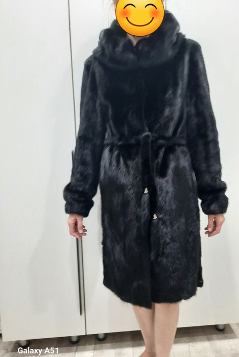 Продам норковую шубу