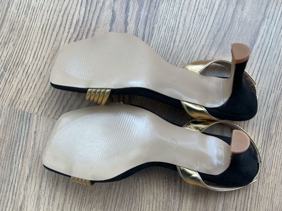 Sandale elegante aurii, 38