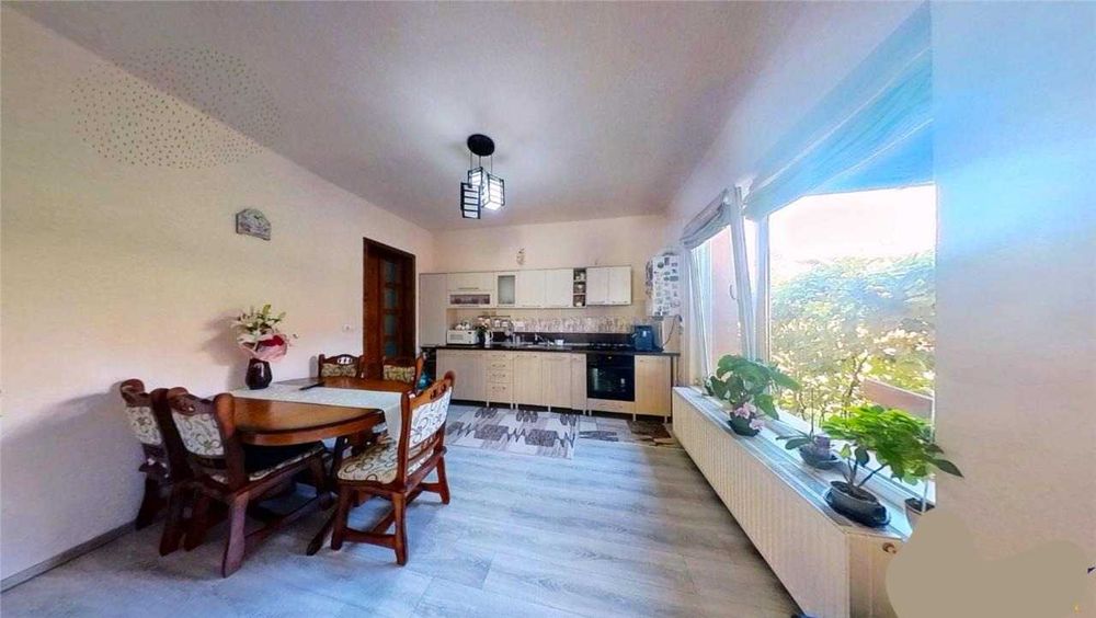 Casa  de vanzare cartierul Unirii