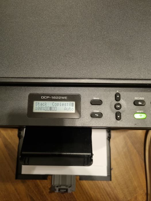 Vand imprimanta brother dcp-1622we tonerul din fabrica