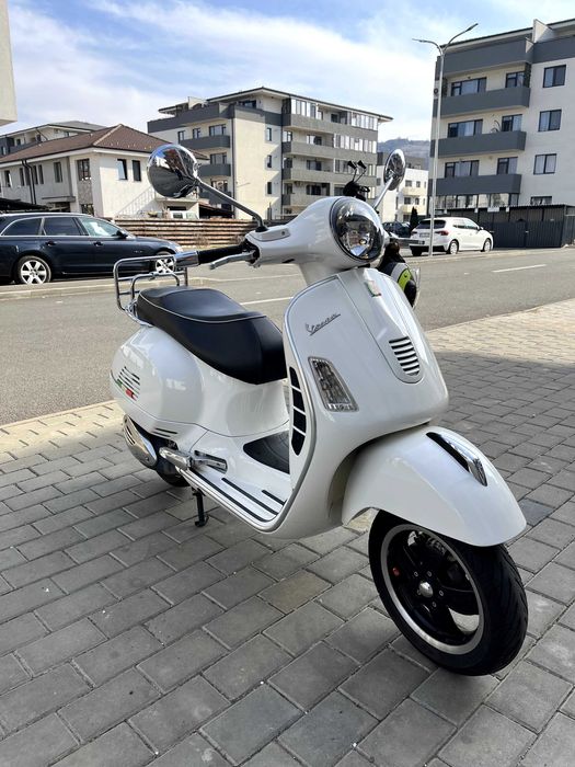 Vespa GTS 300 Super