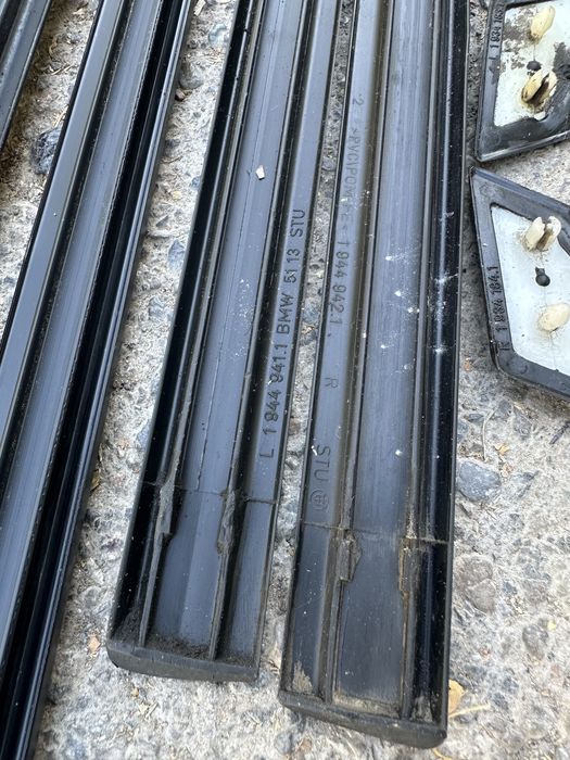 Оригинальные молдинги дверей БМВ Е34