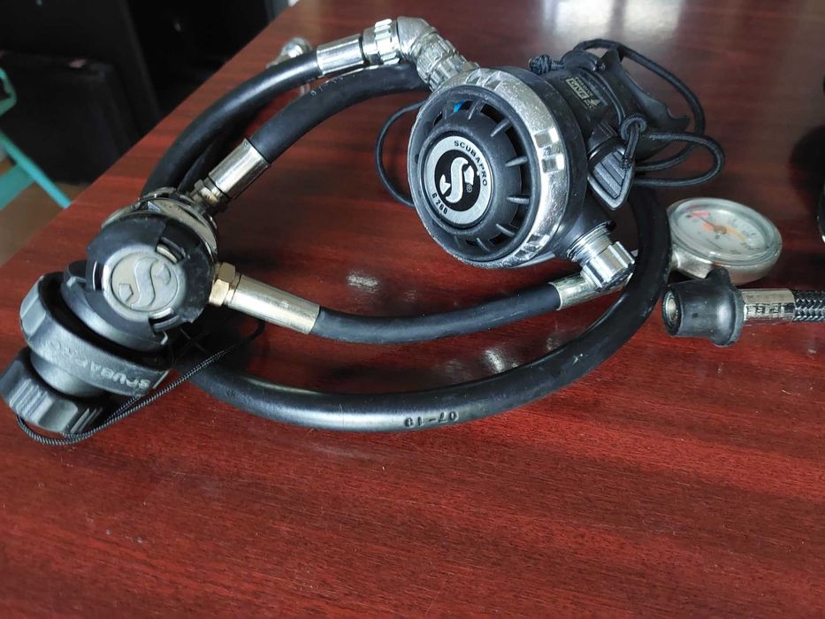 Detentor scufundari sidemount, Scubapro 2 x MK25 EVO + G260V