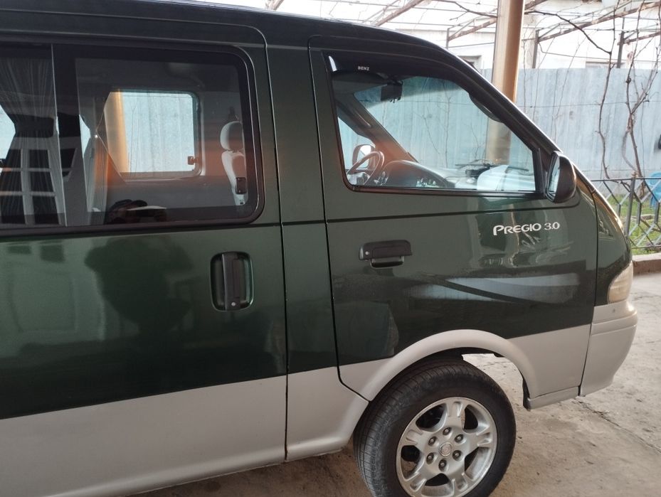 Продаётся kia pregio