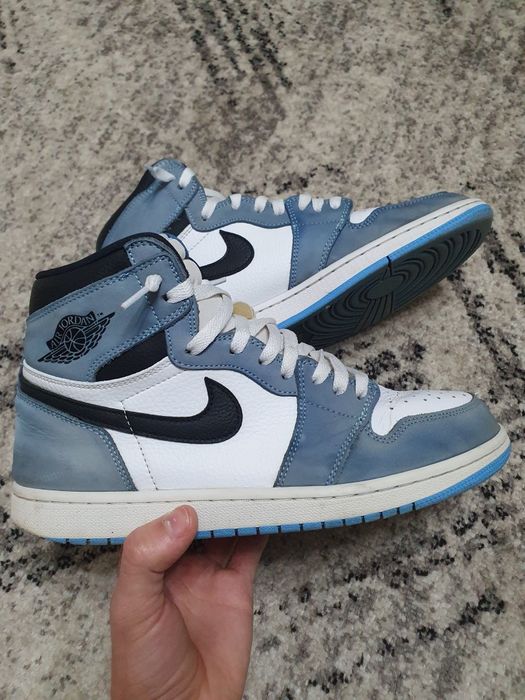 Jordan 1 Retro High University Blue