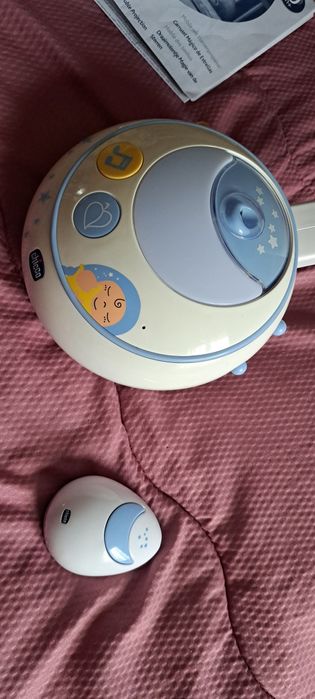 Chicco magic starts-музикала въртележка,проектор, нощна лампа с дистан