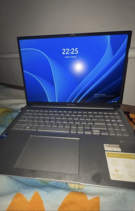 Продам ноутбук ASUS Vivobook