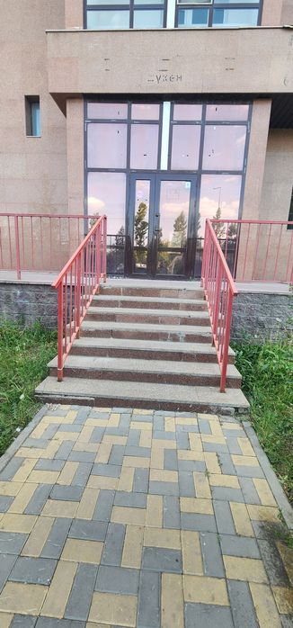 Сдам коммерческое помещение