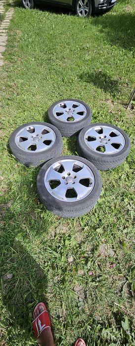 Джанти с летни гуми за Ауди