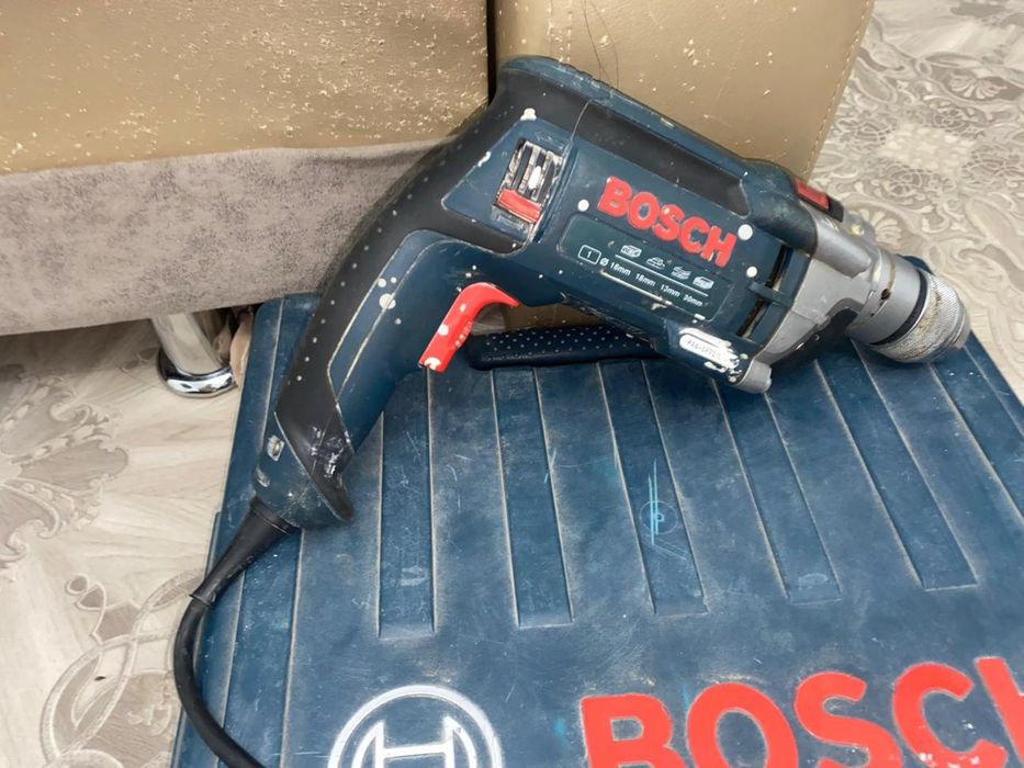 Дрель Перфоратор Bosch
