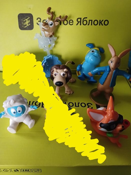 Продам фигурки из киндеров