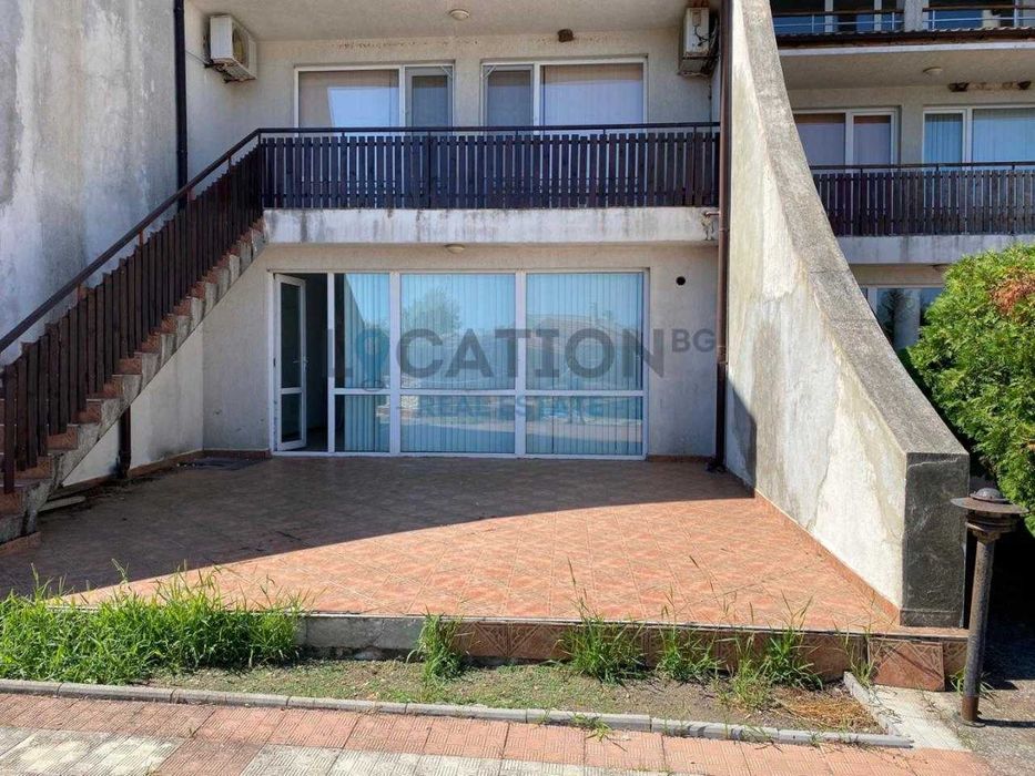 Продава се Тристаен апартамент в с. Божурец, Област Добрич - 120 кв.м за 409 €/кв.м - Снимка #10