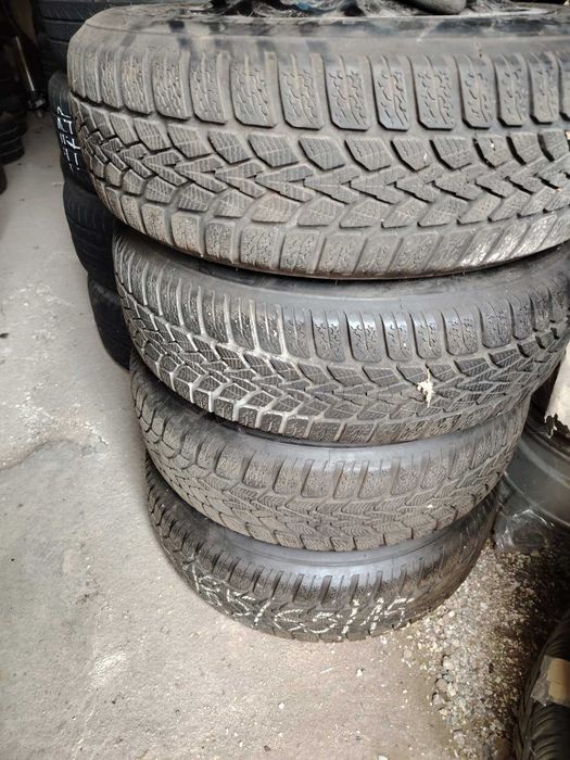 4бр.Зимни гуми 185/65/15 Dunlop Winter Response