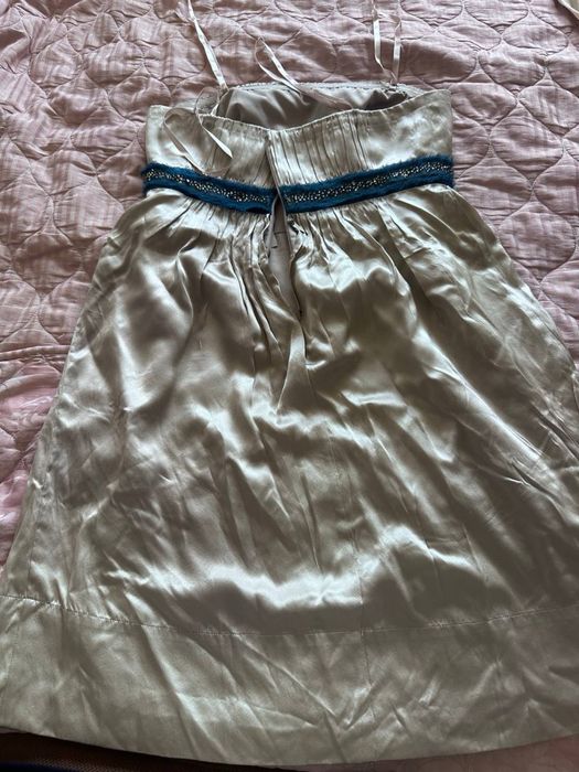 Продается крфточка calvin klien