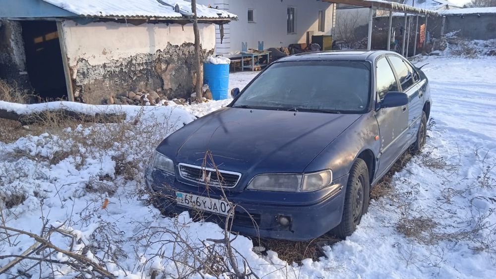 Срочно продам Хонду аккорд с пробегом