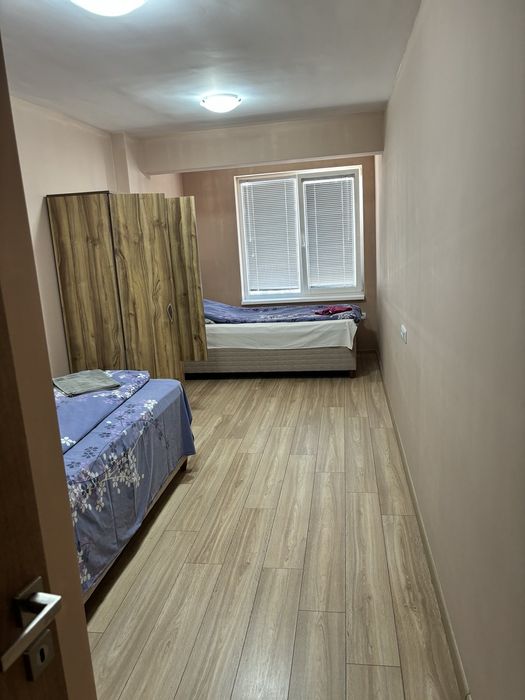 Тристаен апартамент с 2 отделни спални и 2 санитарни възела