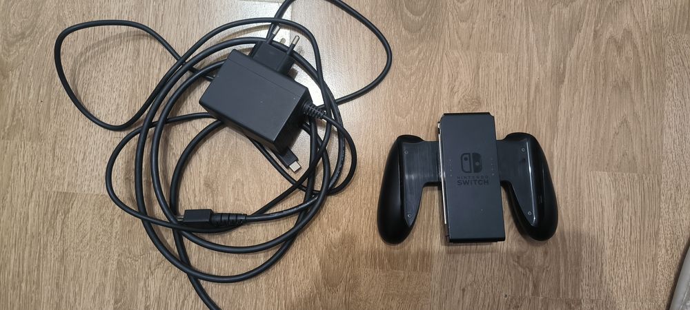 Consola portabila Nintendo switch Modat soft cu jocuri