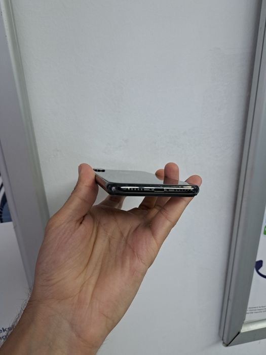 iPhone X память 64gb хама жои ишлаши зор
