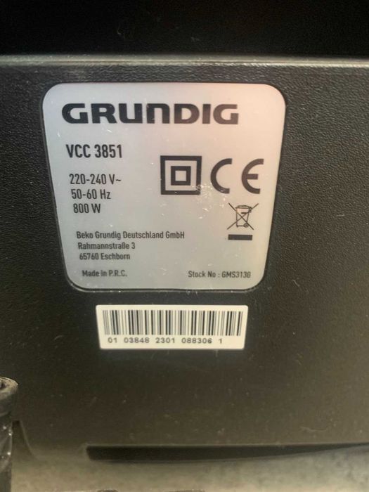 Прахосмукачка с торбичка Grundig VCC3851, 750W Втора употреба