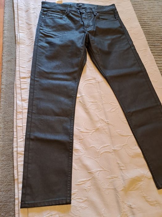 Blugi Ceruiti cu efect piele C&A model Rick Owens, negru și indigo